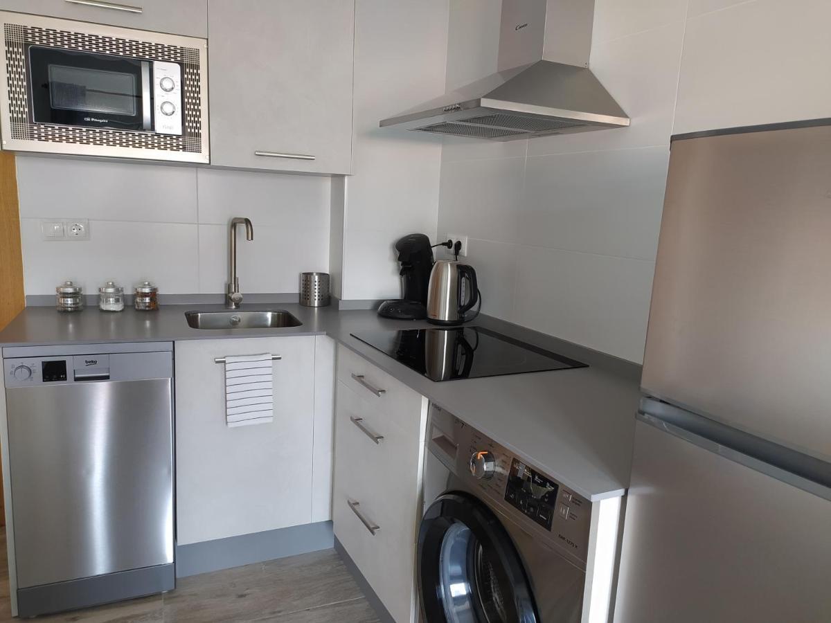 Victoria Plaza Apartment *